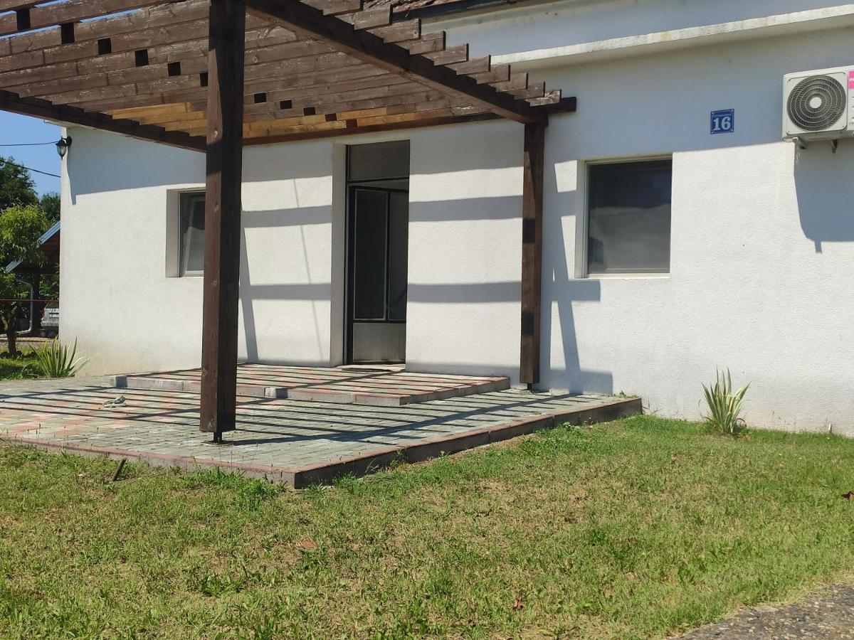 Apartmani Nova Topola Exterior foto